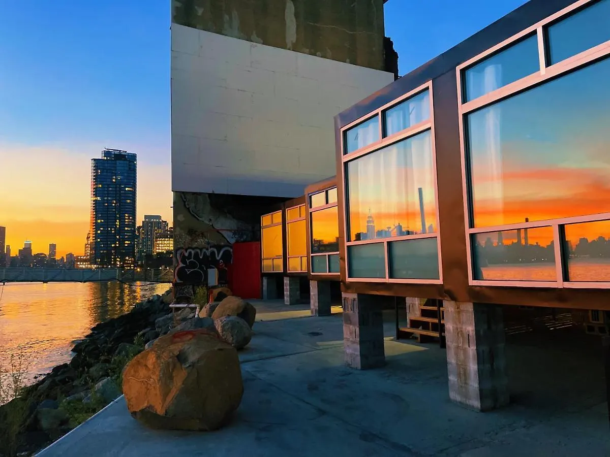 Nyc Glamping 0*, New York USA